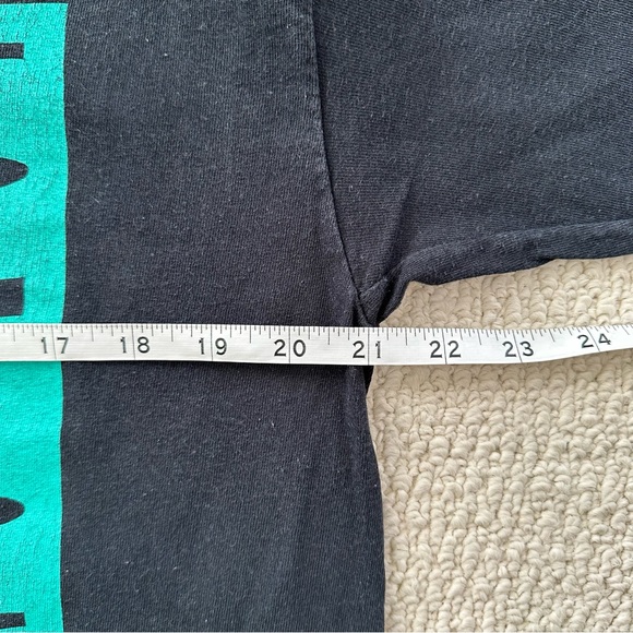 Vintage Ice Cube Graphic Tee - Picture 5 of 6